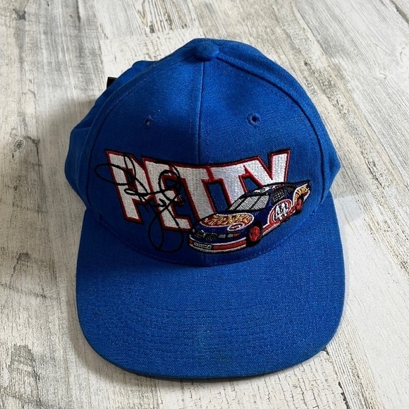 Richard Petty Hat - Picture 1 of 7